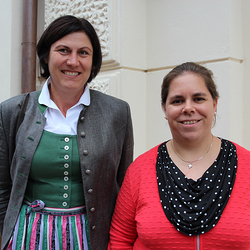 Verwaltungsverantwortliche Margret Klobassa und Pastoralverantwortliche Michaela Trummer